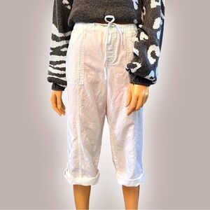 NEW YORK & CO Linen Cotton Cargo Capris